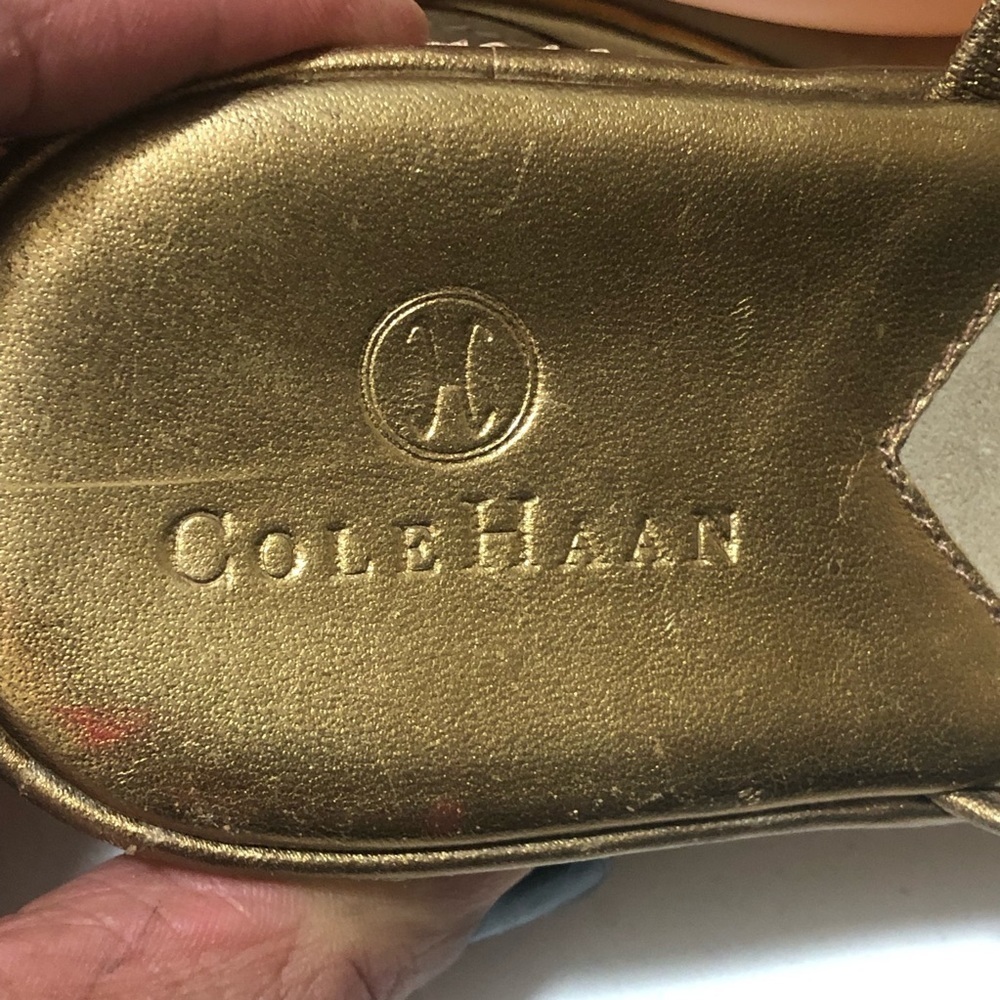 Cole Haan beautiful soft leather sandals - Picture 8 of 8
